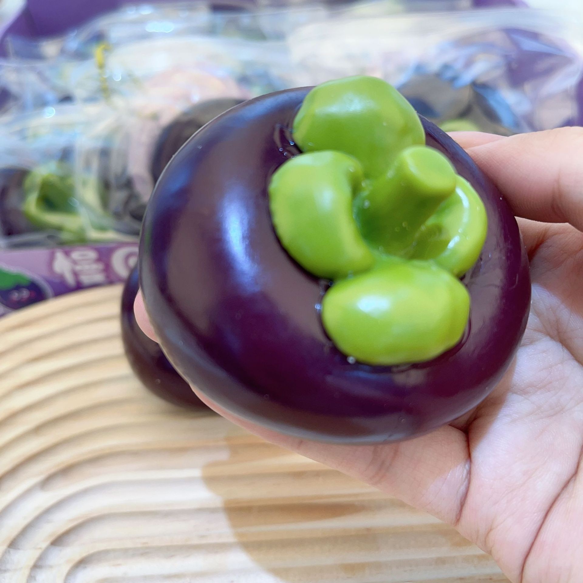 Creative Mangosteen Squishy Fi - đánh giá và giá Cosplay Prop Building
